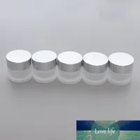 Contenitori di barattolo di vetro 5pcs Contenitori di crema cosmetica vuota scatola di polvere di crema cosmetica Ointm