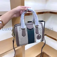 Melhor Alta Qualidade Luxurys Designers Bag barato Crossbody Womens Moda Bolsas De Ombro Letra Lady Flap Embreagem Sacos 2021 New Tallow Totes Bag