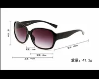 Venta caliente Gafas de sol populares 0083 Square Summer Style para mujeres Adumbral Top Calidad UV400 Lente Color mezclado GRATIS Ven con 8013