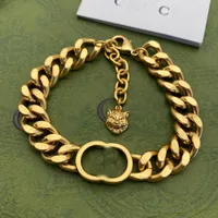 Bracelet de chaîne Bracelet de designer de luxe Love Bracelets Style classique pour hommes et femmes Loisirs simples de haute qualité Rassemblements sociaux appropriés