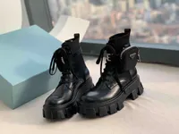 Mit Kasten Prad Women Designer Rois Boots Ankle Martin und Nylon Boot Military Inspired Combat BOOCH An den Taschen luxuriöser Luxus angehängt