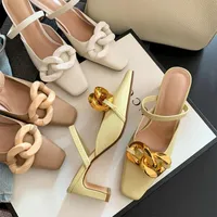 Sandali Sianie Tianie Chic Genuine Leather Leather Shoes Summer Shoes With Big Metal Chain Women Mules Slift Tacchi alti