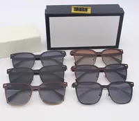 Yeni Yüksek Kalite Erkek Kadın Yıldız Güneş Gözlüğü Kare Çerçeve Moda Tasarımcısı UV400 Gözlük Polaroid Lensler