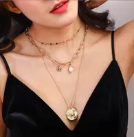 Colar de pérolas concha de ouro acessórios simples multi-camada de metal pingente feminino designer jóias podem ser usadas como mulheres parafuso de amor