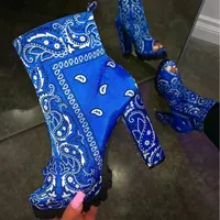 Nya Kvinnor Casual Ankel Boots Platform Ladies Print Läder Bandana Graffiti Skor Zip Footwear Ladies Peep Toe Skor Stor storlek 43