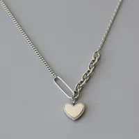 Hängsmycke Halsband Rostfritt Stål Beaded Heart Necklace för Kvinnor Kombinationskedja Spegel Polerad Sliver Färg Clavicle