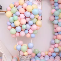 Födelsedagsfest latex ballonger 10inch 100st multicolor pastell godis bröllop balonger runda macaron båge dekoration leverans grattis på födelsedagen