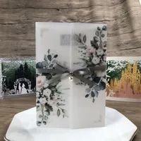 Yeni Çiçek Kişiselleştirilmiş Baskı Rhinestone Şerit ve Zarf Ile Saydam Düğün Davetiyesi DIY Vellum Wrap Quinceanera Kartları