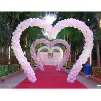Feest decoratie bruiloft hartvormige deur bloem boog opening viering levert hart structuur achtergrondstandaard