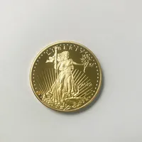 5 st icke-magnetiska Freedom Eagle 2012 Badge Guldpläterad 32,6 mm Memorativ staty Liberty Collectible Decoration Coins