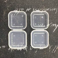 3.5 * 3.5cm Carré Mini Contenants de stockage en plastique Effacer Boîte vide Case avec couvercle Petite boîte Boîte à bijoux Bouchons de stockage 1000pcs / Lot