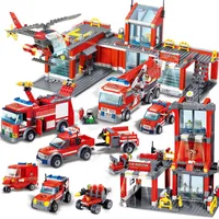 Qwz City Fire Station Building Blocks Sets Fire Engine Fighter Truck Enlighten Cegły Playmobil Zabawki dla dzieci Prezenty Q0624