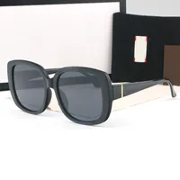 Triple Color Frame Solglasögon för kvinnor och män mode lyxdesigner vintage överdimensionerad stilfull kvinna solglasögon uv bevis hd lins konfortbar