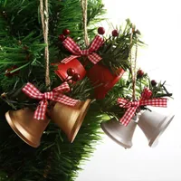 Decoraciones de Navidad 1pc Tree Bell Collant Gold Red Silver Decoración de metal 2022 Cuerno Adorno Año CHRISTMA Q4F2