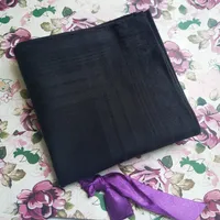 5 pezzi / lotto nero 100% cotone uomo solido handkerchefs tasca quadrato 43 * 43 cm