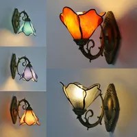 Lampade da parete Lampada da parete mediterranea in vetro colorato moderno Camera da letto del comodino Tiffany Vintage Illuminazione per interni Sconce Specchio Specchio Lighttures