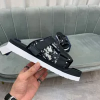 2021 Designer Black Alpha Slippers in Oblique Jacquard Fashion Zomer Luxe Rood Wit Slipper Nylon Bands Zandstrand Sandalen Loafer