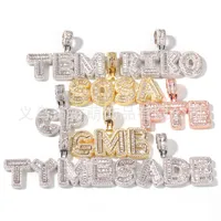 Hotsale Hip Hop Custom Name Baguette Letter Pendant Halsband med GRATIS Rope Chain Gold Silver Bling Zirconia Män Hängande Smycken 133 U2