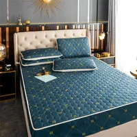 Kuup engrosado lámina de lecho colchón cubierta lavable transpirable en relieve costuras de gran tamaño 1pcs 220217