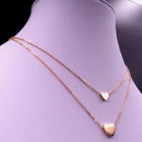 قلادة القلائد gnaay مجوهرات الذهب الفولاذ المقاوم للصدأ الحلو مزدوجة القلب سلسلة قلادة قلادة هدية للنساء الفتيات 20 ''