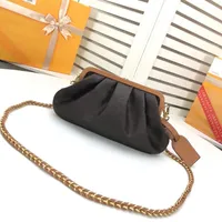 オリジナルの高品質ファッションデザイナーの高級バッグハンドバッグの財布Boursicot EWクラウドハンドバッグ女性のブランドの古典的なスタイルの本革ショルダーバッグ