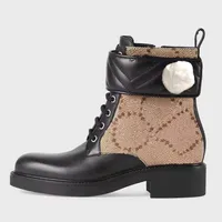 Designer Luxury Martin Desert Boots Beige och Ugly 100% Leather Quilted Vävnad med Vinterskor Gummi Solar Box
