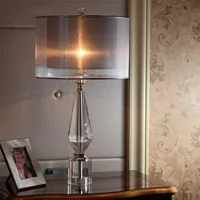 Tischlampen Moderne luxuriöse Kristalllampe Einfachheit Art Deco für Wohnzimmer Schlafzimmer Nachttischbeleuchtung Beleuchtungsvorrichtungen E27