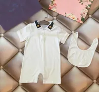 2021 Unisex Baby Rompers Bib Set 0-12M Pajamas Новорожденный набор Одежда для одежды Детские девочки Одежда Baby Boy Boy Adfactsuits