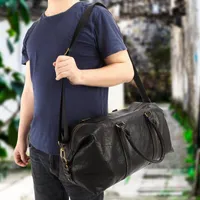 Duffel Bags Мода Натуральная Кожа Мужчины Путешествия Сумка Повседневная Ручная багаж Большой Емкость Уикнды Duffle Busines Человек плечо