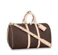 duffle påse äkta läder duffel bagage resande handväskor kvinnor stor kapacitet bagagebagage vattentät handväska casual resväskor