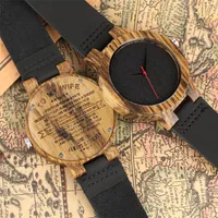 腕時計創造的な彫刻特別な単語を私の妻木製クォーツ時計のための腕時計のための腕時計のための腕時計のための腕時計