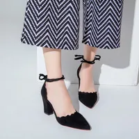 حذاء اللباس 2021 الكعوب tacones امرأة الأزياء مضخات أنيقة أشار strappy واحد الإناث الدانتيل يصل مثير الرجعية عالية سميكة u22-13