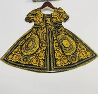 2022 Yeni Yüksek Kalite Bebek Kız Yaz Elbise Çocuk Elbiseler Güzel Kısa Sleevele Çocuk Elbise