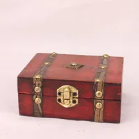ストレージボックスビン2021スタイリッシュなヴィンテージメタルロック装飾用具宝石ボックス手作りの古典的な木製の宝物ケース3.6