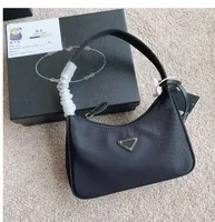 Top quality Re-edition Underarm Clutch bag 2023 Nylon leather Shoulder bags Women Crossbody messenger Handbag Evening Totes purse wholesale