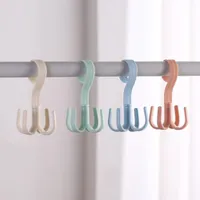 Hooks Rails Creative Rotating Four-Claw Hook Multifunktionell Garderobs Bag Storage Nail-Free Plast Slips Hanger