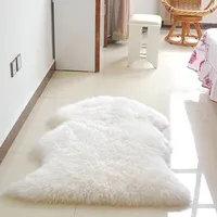 담요 2 조각 홈 오피스 장식 가짜 양 카펫 울트라 부드러운 의자 소파 커버 깔개 따뜻한 털이 시트 패드 담요