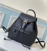 2021 حقيبة مدرسية حقائب مدرسية حقائب الكتف للإزالة حزام الكتف جلد البقر جلد طبيعي الأزياء إلكتروني نمط سلسلة أسود جودة عالية