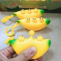 Schattige bananen speelgoed sleutelhanger knijpen muziek knijpen vent ball kinderen hele persoon erwten