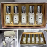 Satış!!!! Yeni Güzellik Parfüm Unisex Jo Malone Parfüm Seti 5 adet * 9 ml İngilizce Armut Vahşi Bluebell Köln Koku 5in1 Kutu Kutusu Noel Hediyesi Hızlı Teslimat için