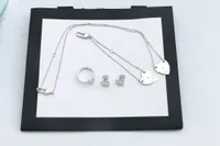 Europa America Fashion Jewelry Set Set da uomo Lady Womens 925 Sterling Silver Incisionato G Lettera Pendente cuore Collana Bracciale Earrings Anello