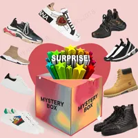Mystery Box Mens Basketball Shoe Running Sneakers Platform Casual Shoes Trainers Sports 1s 4s 11s 12s Tn Plus Snow Boots Triple S Novelty Scarpe Chaussures