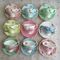 Tasses à café européennes à la maison Boire de tasse de thé de l'après-midi essentiel, une variété de motifs peuvent être des soucoupes personnalisées