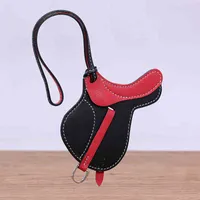 Mode Swift Horse Sattel Keychain Echtes Leder Paddock E Sack Charm Auto Anhänger Top Handtasche Ornament Handmade