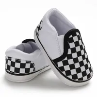 Baby Shoes Boy First Walkers Младенческая повседневная обувь Slip-on Prewalker CRIB Обувь 0-18м