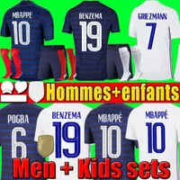 Top Soccer Jersey Maillot de foot Maillots Camicia calcio Camicia Equipe Attrezzature Benzema Fekir Pavard Uniformi de la 2021 Men + Kit Kit Set SETS Calzini