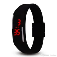 Fashion Candy Color Watch 14 Färger Silicone Jelly Unisex Sports LED Klockor Mäns Kvinnors Kids Touch Digital Wrist Watc
