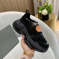 Men Women Paris Clear Sole Triple-S Casual Shoes Sneakers Dad Shoe Pjhgu Triple Sneakers Chaussures Lace Up Tennis Outdoor Travel Exercise Workout rgdff