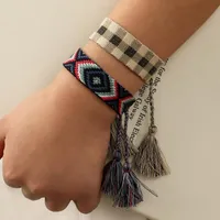 Bracelets de charme Bohemian style ethnique de style à la main Broderie Tassel bracelet tissé Fashion tendance tendance fille cadeau bijoux accessoires