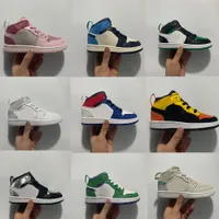 2022 Kids jumpman 1s Basketball Shoes Infants 1 Toddler Sneakers Pine Green Royal Trainers Obsidian Chicago Bred Sneaker With Box
